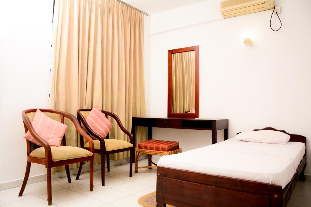 Ykd Tourist Rest Hikkaduwa Hotel Bilik gambar