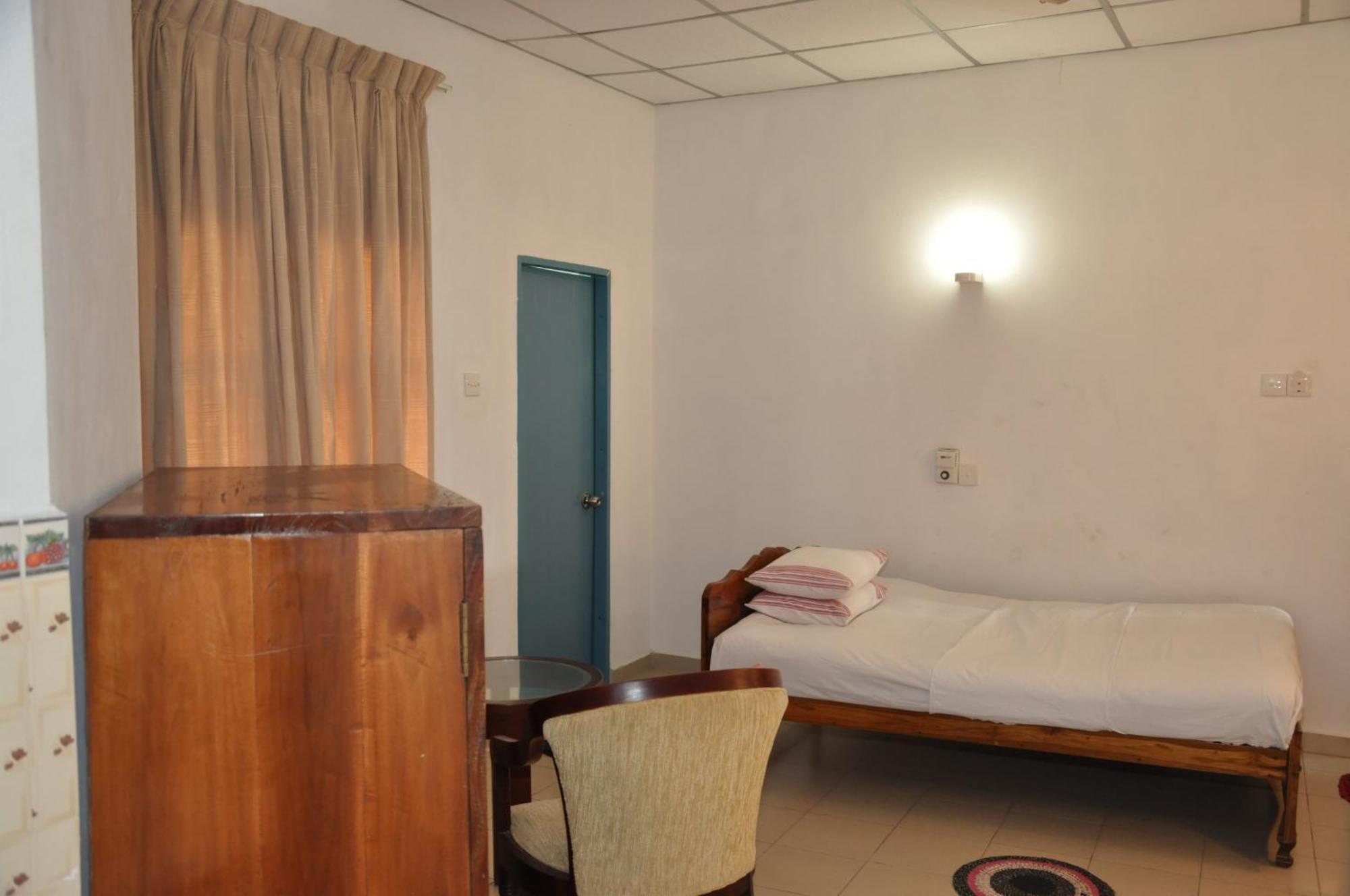 Ykd Tourist Rest Hikkaduwa Hotel Luaran gambar
