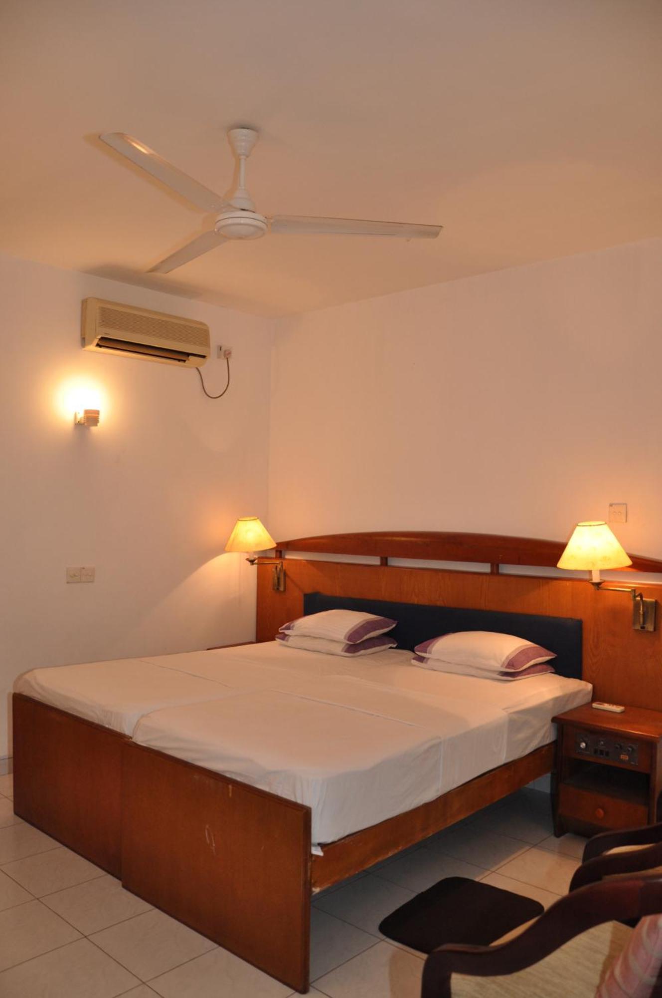 Ykd Tourist Rest Hikkaduwa Hotel Luaran gambar