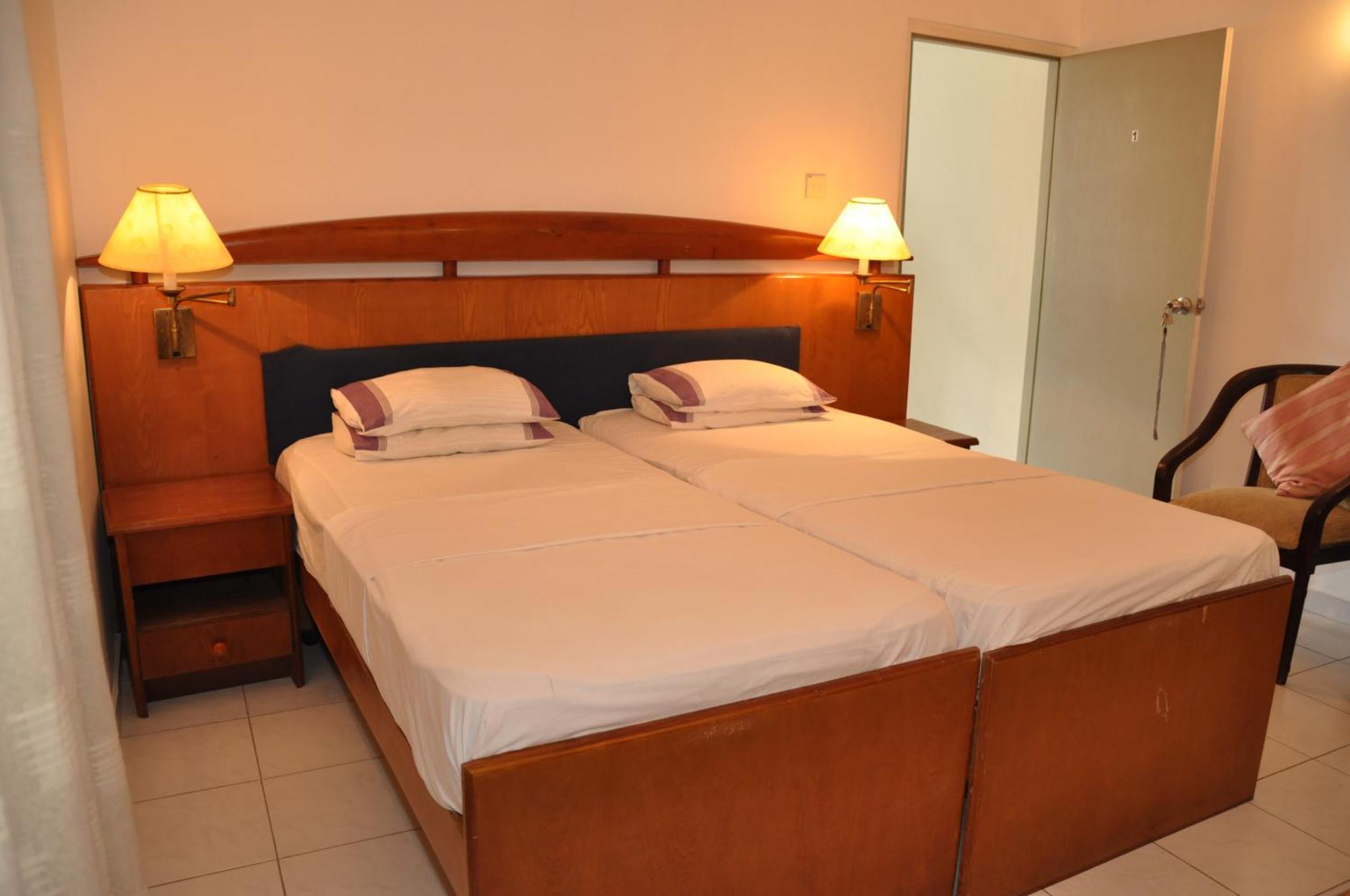 Ykd Tourist Rest Hikkaduwa Hotel Luaran gambar