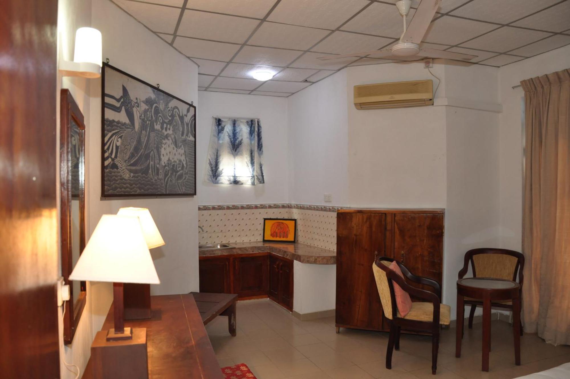 Ykd Tourist Rest Hikkaduwa Hotel Luaran gambar