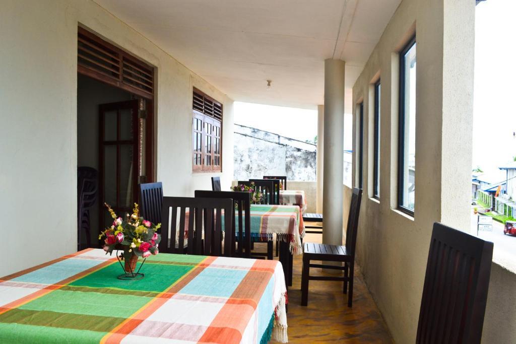 Ykd Tourist Rest Hikkaduwa Hotel Luaran gambar